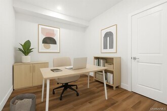 201 E Post Rd in White Plains, NY - Building Photo - Building Photo