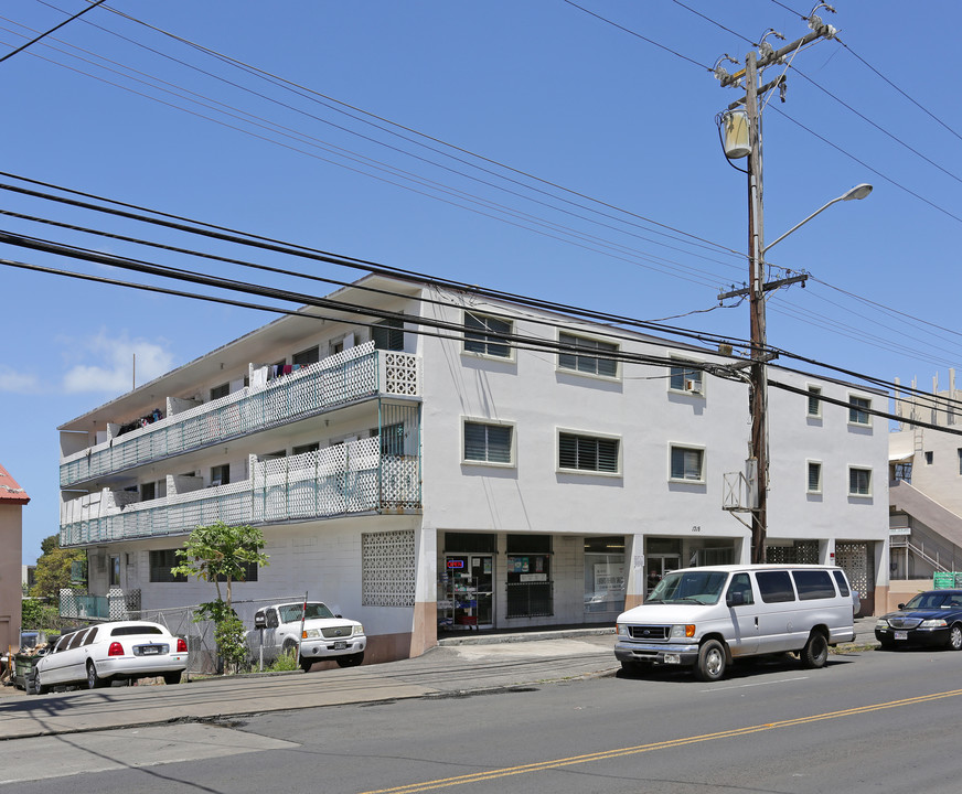 1315 N School St in Honolulu, HI - Foto de edificio