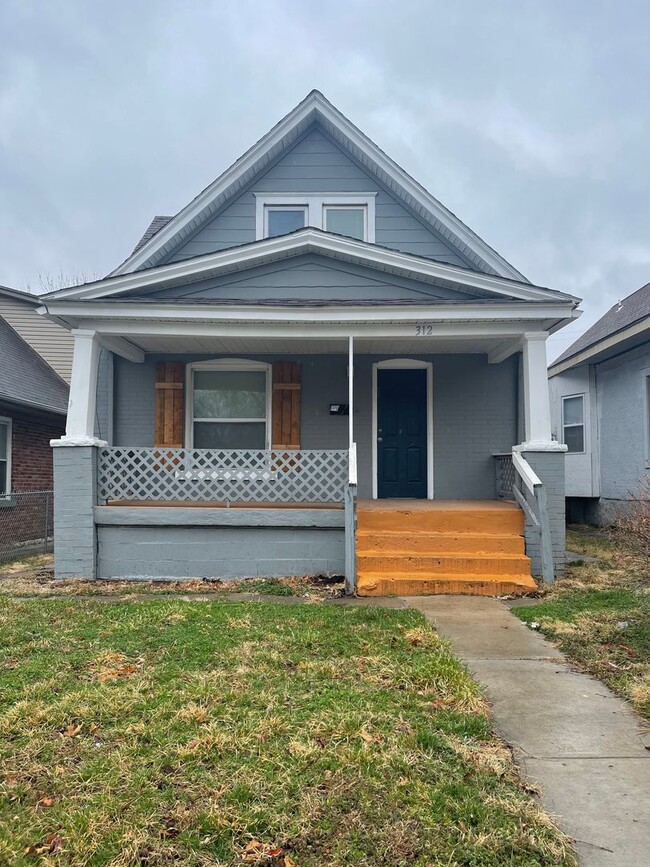 property at 312 N Drury Ave