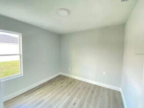 2225 Fraser St in Port Charlotte, FL - Building Photo - Building Photo