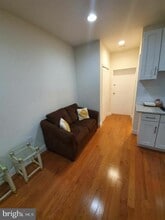 1333 Pine St-Unit -3R in Philadelphia, PA - Building Photo - Building Photo