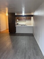 3439 W Campus Ave, Unit 3439