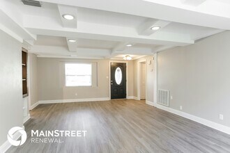 701 Brookside Dr in Clearwater, FL - Foto de edificio - Building Photo