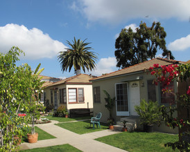 755-759 W Sunset Ave in Venice, CA - Building Photo - Building Photo