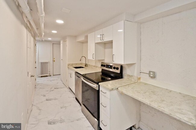 118 W St NW in Washington, DC - Building Photo - Building Photo
