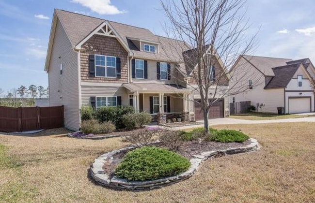 807 Highgrove Dr