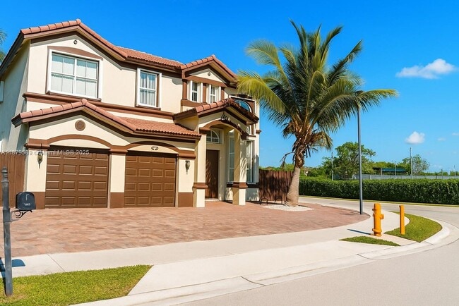 property at 15375 SW 93rd Ln