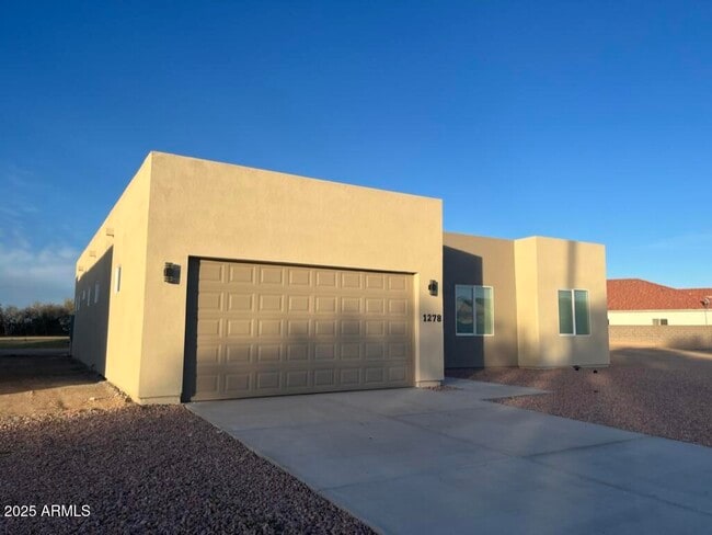 1278 W Calle Tuberia in Casa Grande, AZ - Building Photo - Building Photo