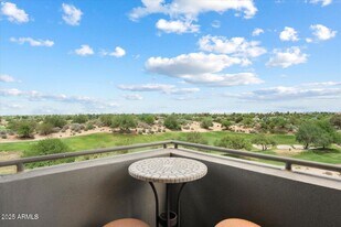 15802 N 71st St in Scottsdale, AZ - Building Photo