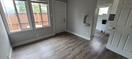 1465 Martin Luther King Jr Way in Berkeley, CA - Building Photo - Building Photo
