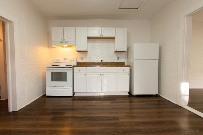 1022 Kent St, Unit Kent St in Durham, NC - Building Photo - Building Photo