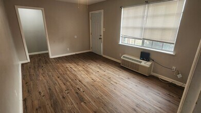 3104 Mastin Lake Rd NE in Huntsville, AL - Building Photo - Building Photo