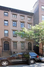 405 W 21st St in New York, NY - Building Photo - Building Photo