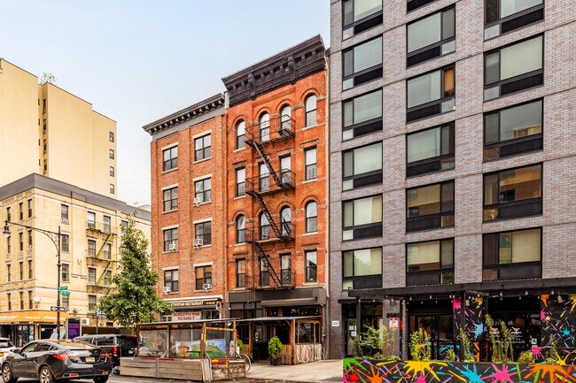 2082 Frederick Douglass Blvd in New York, NY - Building Photo - Building Photo