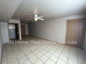 631 Meadowview Dr in Nixa, MO - Building Photo - Building Photo