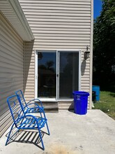 516 Dakemich Ct in Enola, PA - Foto de edificio - Building Photo