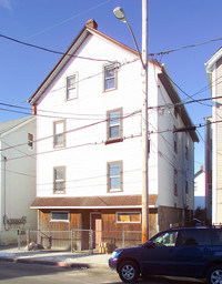 78-88 Davis St in Fall River, MA - Building Photo - Building Photo