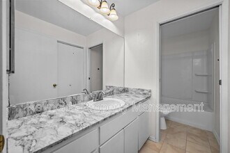 601 R Ave in National City, CA - Foto de edificio - Building Photo