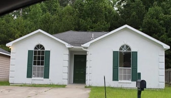 2144 Hunter Ct in Columbus, GA - Building Photo