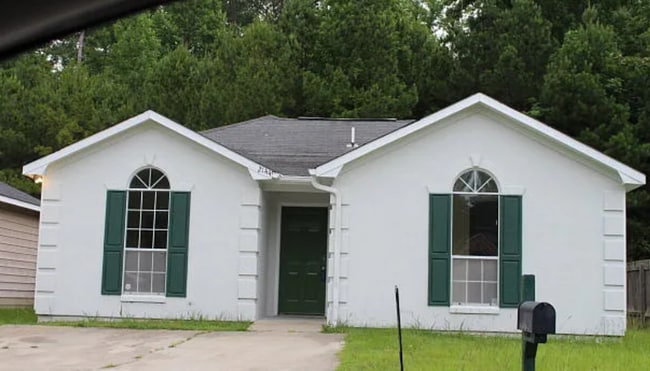 property at 2144 Hunter Ct