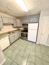 16 Everett Ave in Boston, MA - Foto de edificio - Building Photo