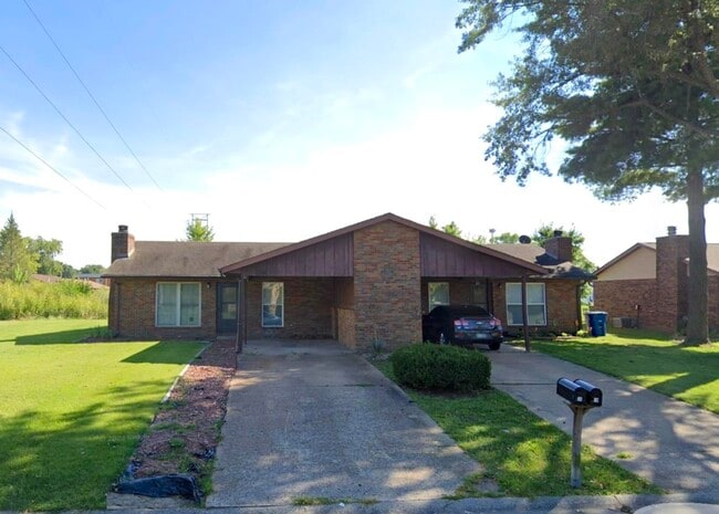 property at 36 Kinney Dr