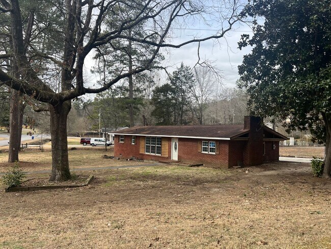 property at 201 Robin Hood Rd NE