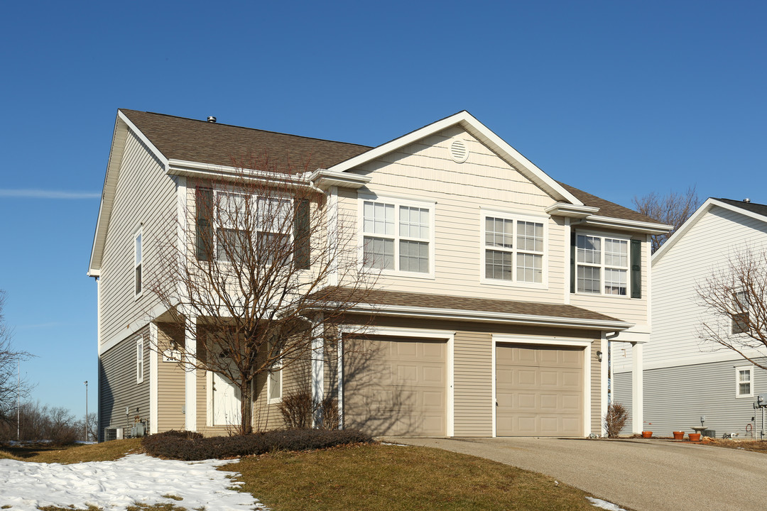 Village at Lexington in Adrian, MI - Building Photo