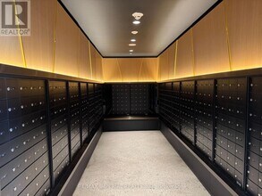 2920-2920 Hwy 7 in Vaughan, ON - Building Photo - Building Photo
