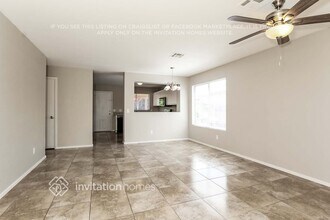 15937 W Elm St in Surprise, AZ - Foto de edificio - Building Photo