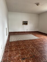 1817 Eureka St in Modesto, CA - Building Photo - Building Photo