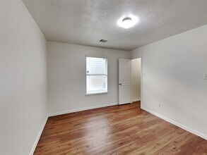 15726 Regal Trace Ln in Houston, TX - Building Photo - Building Photo