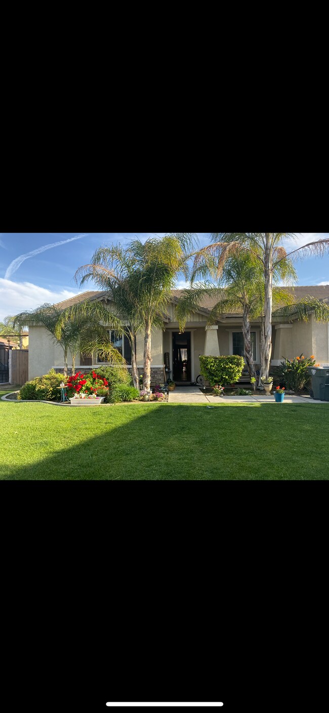 12111 Rodeo Ave Rentals in Bakersfield, CA