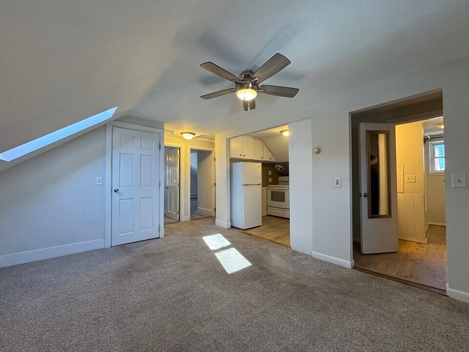 37 Oak St-Unit -5 in Middleboro, MA - Building Photo