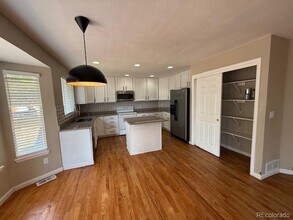 4341 S Jasper St in Aurora, CO - Building Photo - Building Photo