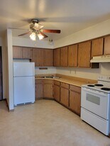 W156N11495 Pilgrim Rd, Unit 1