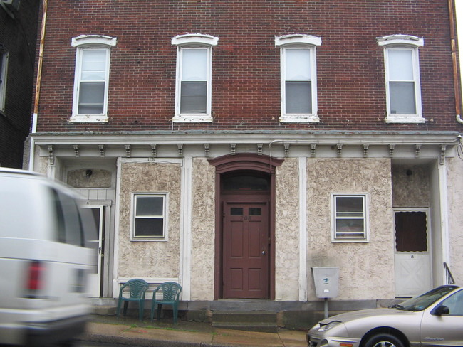 210 Main St in Royersford, PA - Building Photo - Building Photo