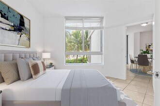 350 S Miami Ave in Miami, FL - Building Photo - Building Photo