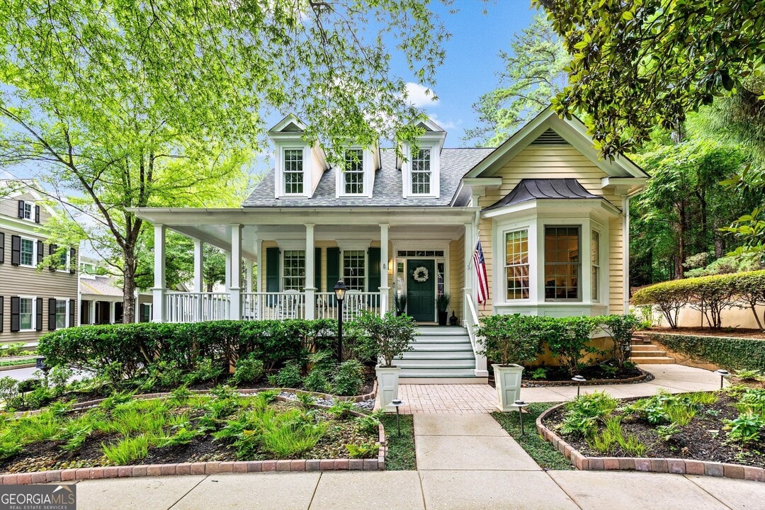 125 N Cove Dr in Peachtree City, GA - Building Photo
