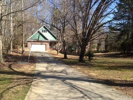 314 King George Loop in Cary, NC - Building Photo