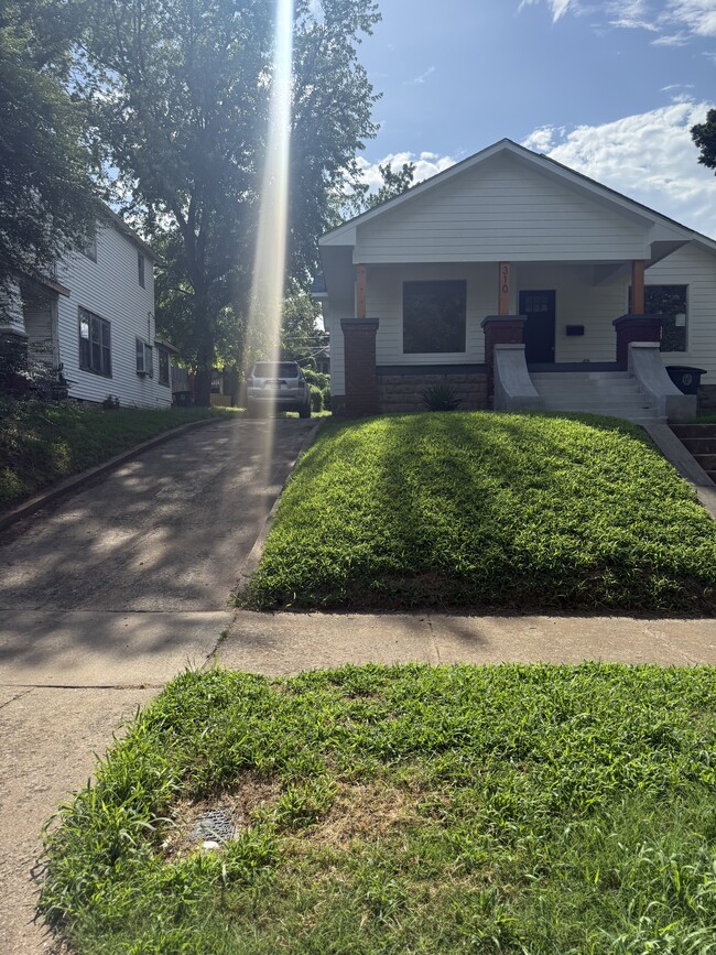 property at 310 N Rosedale Ave