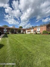 35 Sternberger Ave in Long Branch, NJ - Foto de edificio - Building Photo