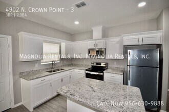 4902 N Crown Point in Pharr, TX - Building Photo - Building Photo