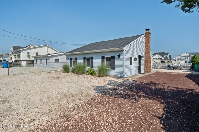 43 Florence Ln in Stafford Township, NJ - Building Photo - Building Photo
