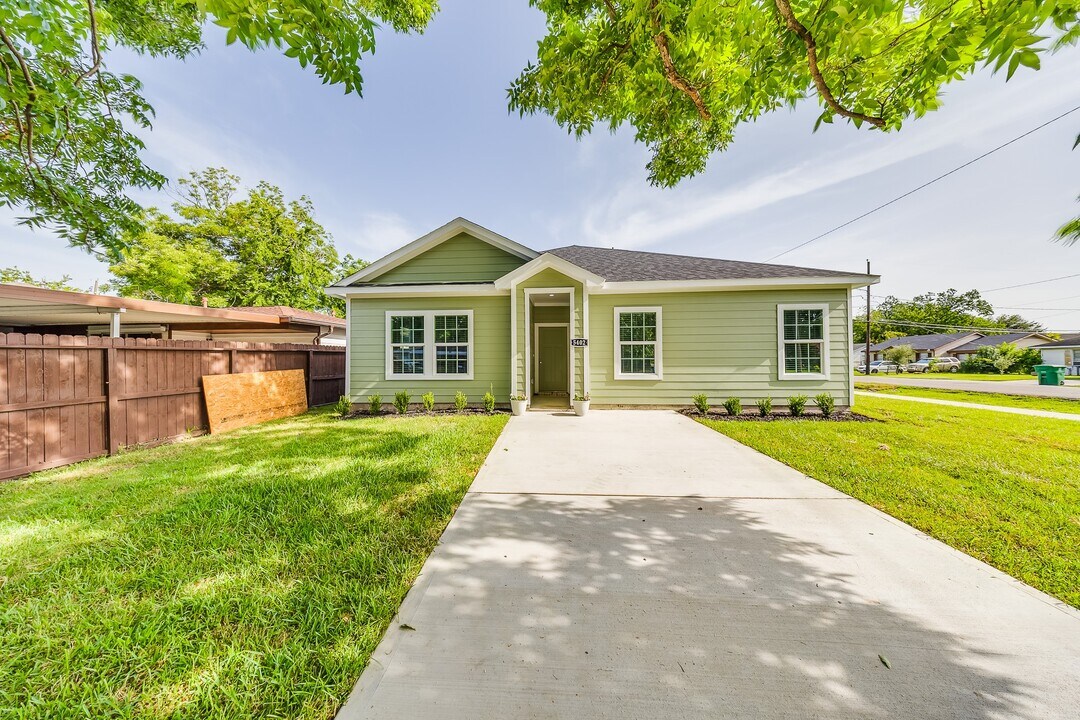 5402 Oriole St in Houston, TX - Foto de edificio