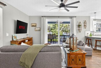 1826 Beachway Ln in Odessa, FL - Building Photo - Building Photo