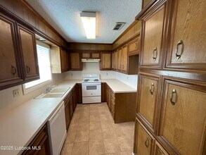 6619 Huron Ave in Lubbock, TX - Building Photo - Building Photo