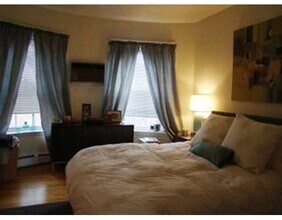 550 Tremont St-Unit -4 in Boston, MA - Building Photo - Building Photo