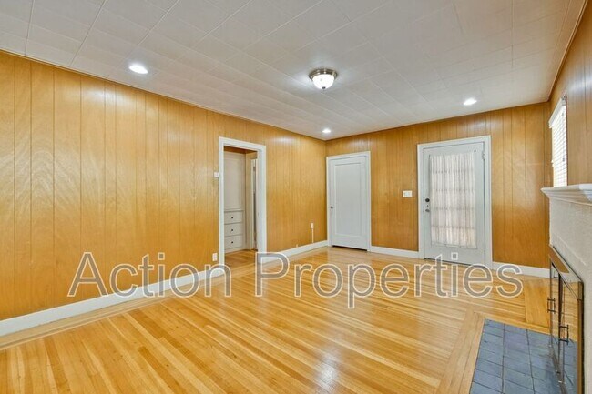 310 Oak St in Mountain View, CA - Building Photo - Building Photo