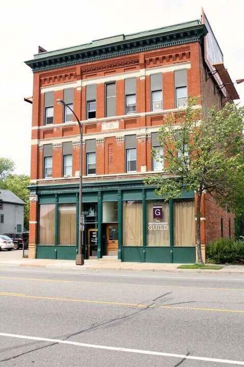 1033 7th St W, Unit #302 in St. Paul, MN - Building Photo